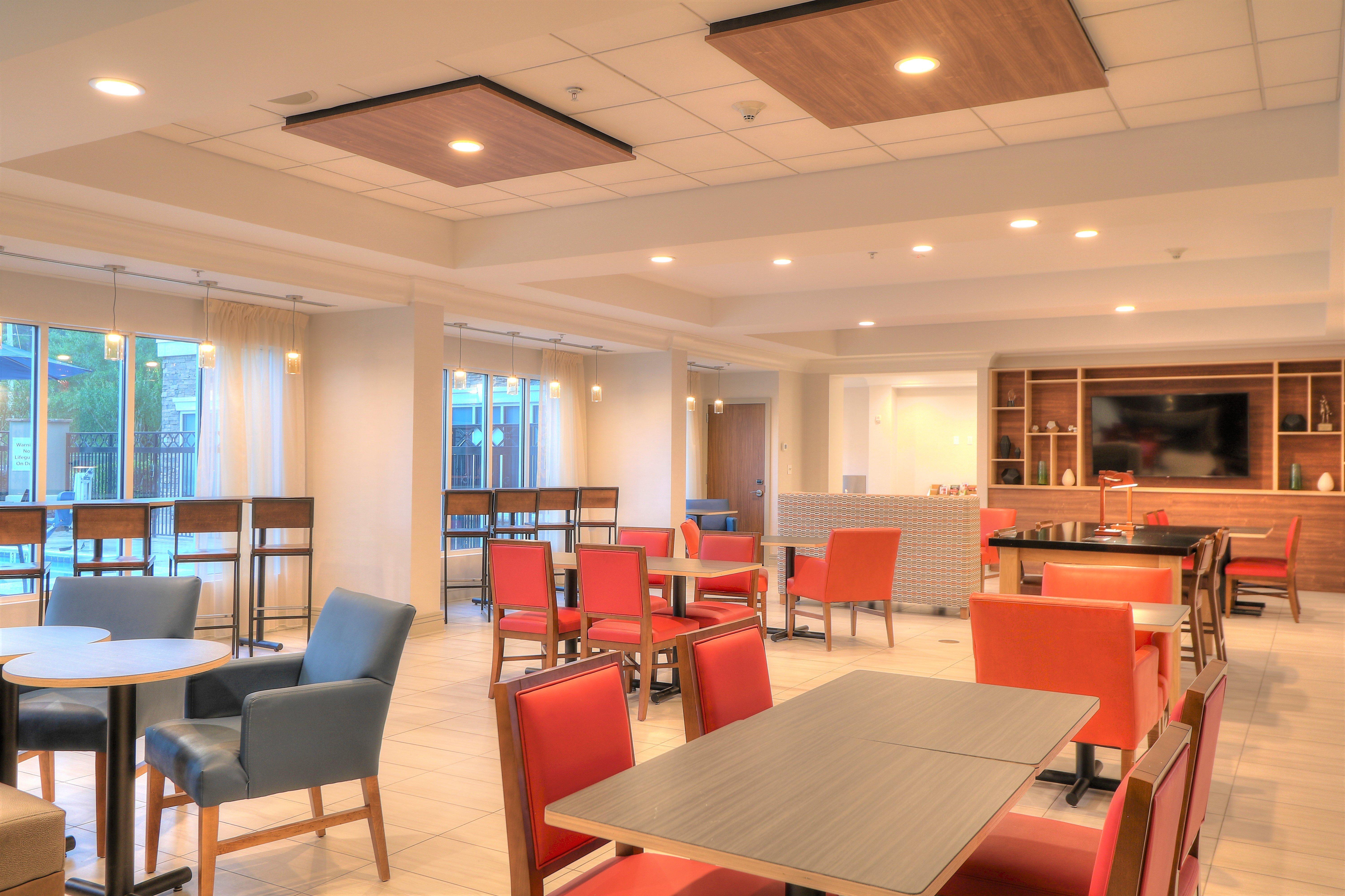 Holiday Inn Express Hotel & Suites Mobile Saraland By Ihg Buitenkant foto
